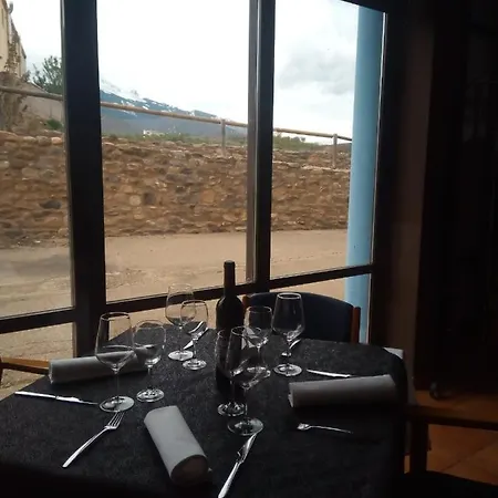 Restaurante Comendador De Moncayo Otel Añón