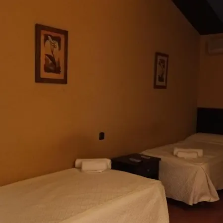 Restaurante Comendador De Moncayo 酒店 2*